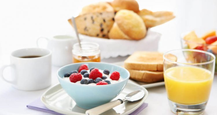 Неправильний сніданок: шість поширених помилок назвали дієтологи