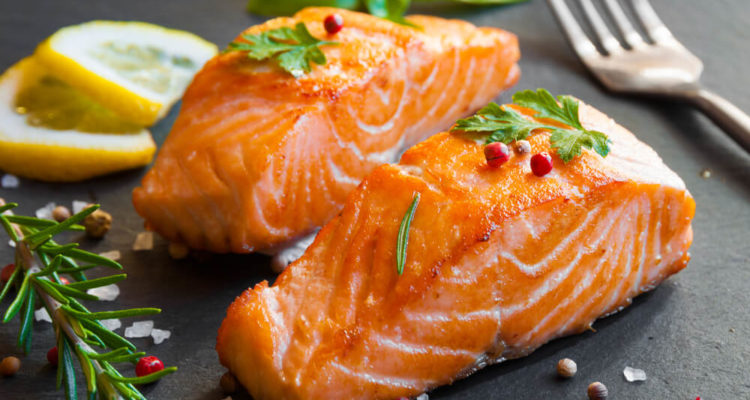 Найбільш корисну рибу для боротьби з високим холестерином назвали лікарі