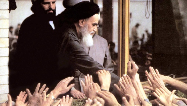 Розвідка Туреччини оприлюднила секретний документ про перебування в країні аятоли Хомейні