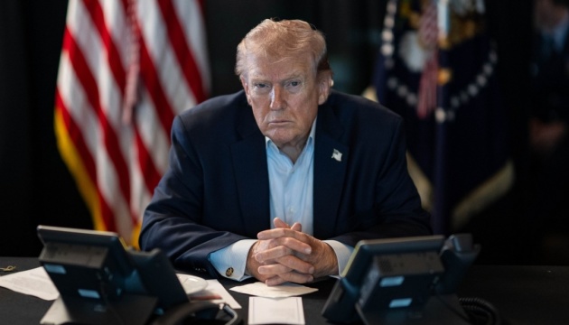 Трамп обмірковує два сценарії дій стосовно Ірану, щоб не допустити заморозки війни – Axios