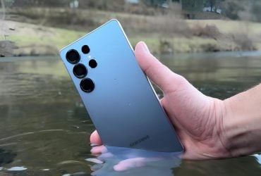 Фахівці визначили найкращі смартфони на ринку із захистом від води