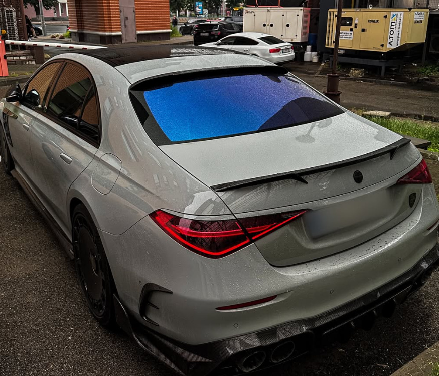 Найпотужніший Mercedes-AMG S 63 E Performance від Mansory на 950 сил вже помітили у Києві