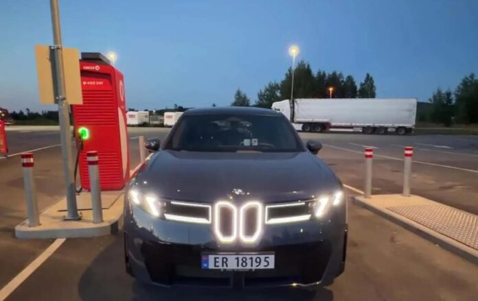 Screenshot_15 BMW iX3 2027 показав один із найкращих результатів швидкої зарядки