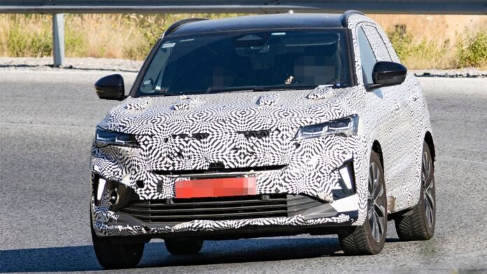 dacia-2026115339-1784364888_2 Новий Renault Austral отримає революційний гібридний двигун на 250 к.с.