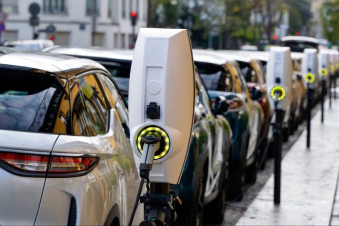 1762258536920_ev-charging-standards-compatibility-2_01K97CPJNM9YBSQCTJQTEWGYJP Електромобілі вже займають понад 20% ринку ЄС